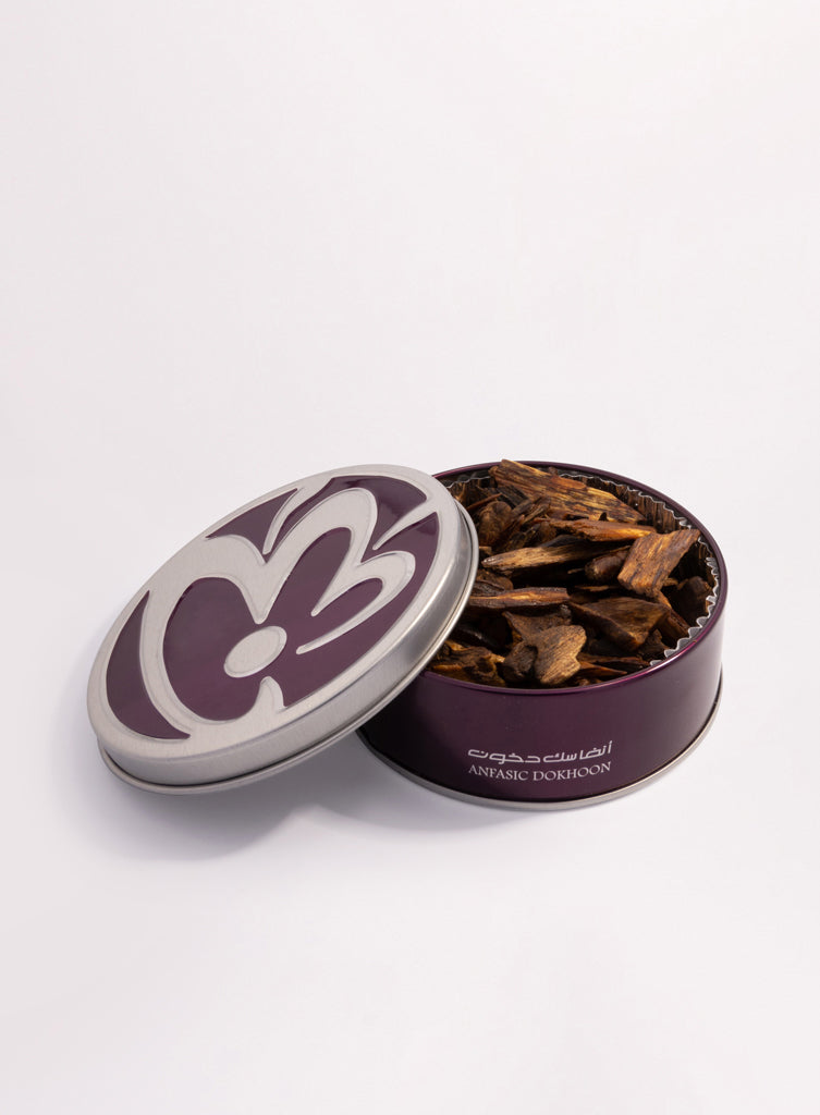 Rose and shay online oud wood